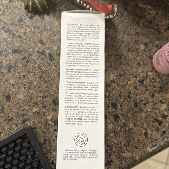 Skin Protect - Picture 5 of 8